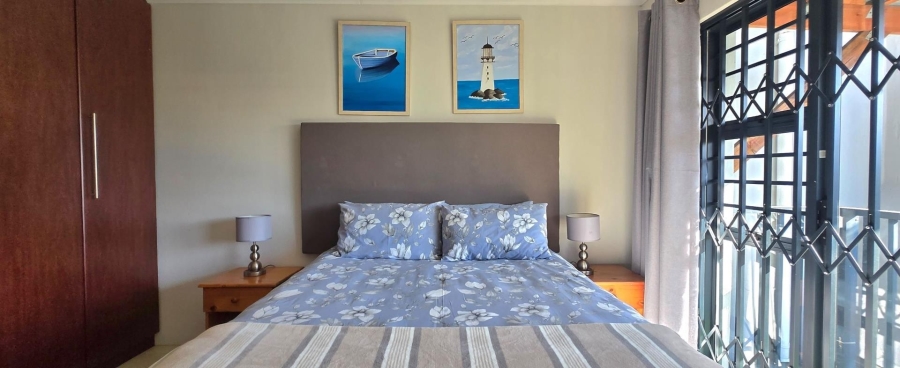 6 Bedroom Property for Sale in Franskraal Western Cape